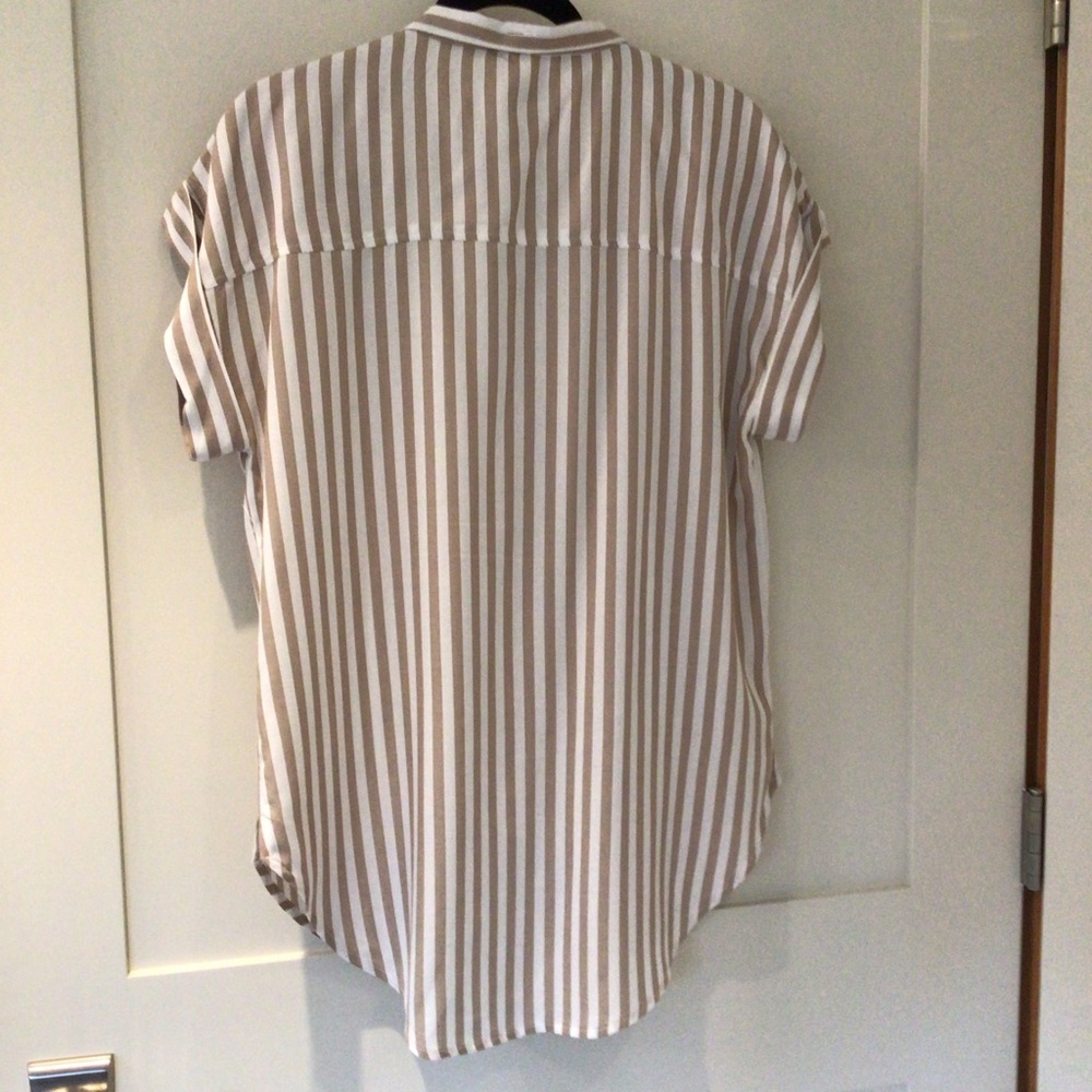 Alexander Jordan Long Tailed women’s Shirt.  Medium